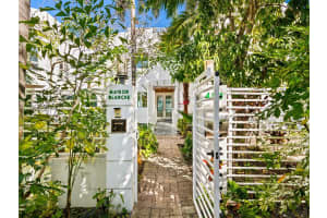 450 Victoria Ter Fort Lauderdale, FL 33301 - MLS#A11982351