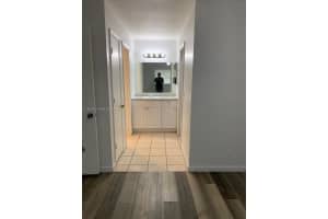 4121 Nw 30th Ter 1 Lauderdale Lakes, FL 33309 - MLS#A11982356