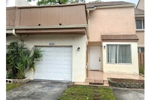 8249 Nw 8th Pl 4 Plantation, FL 33324 - MLS#A11982360