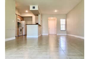 2557 Centergate Dr , Miramar, FL 33025 - MLS#A11982384