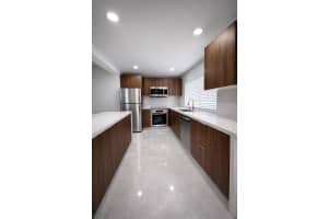 916 Ne 2nd St D Hallandale Beach, FL 33009 - MLS#A11982392