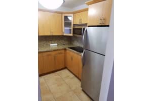 9682 Fontainebleau Blvd 202 Miami, FL 33172 - MLS#A11982423