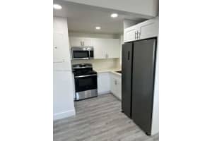 1033 Nw 3rd Ave 2 Fort Lauderdale, FL 33311 - MLS#A11982428