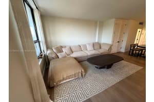 10185 Collins Ave APT 323, Bal Harbour, FL 33154, - MLS#A11982433