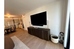 10185 Collins Ave APT 323, Bal Harbour, FL 33154, - MLS#A11982433