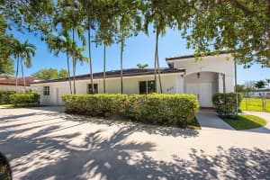 4145 Sw 84th Ct, Miami