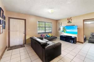 6223 Nw Miami Pl Miami, FL 33150 - MLS#A11982442