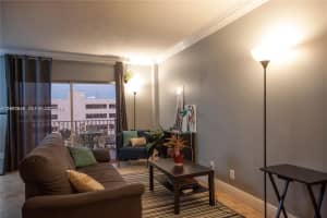 1455 N Treasure Dr 5e North Bay Village, FL 33141 - MLS#A11982448