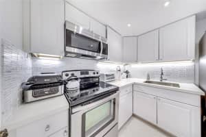 800 West Ave APT 605, Miami Beach, FL 33139, Sold 06/16/26