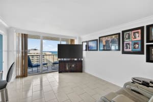 MLS# A11982496, Miami Beach, Florida 33140