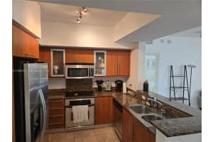 888 Ne Douglas Rd 405 Coral Gables, FL 33134 - MLS#A11982515