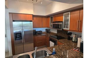 888 Ne Douglas Rd 405 Coral Gables, FL 33134 - MLS#A11982515