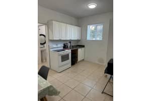 1021 3rd St , Miami, FL 33128 - MLS#A11982518