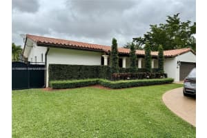 15101 Garvock Pl Miami Lakes, FL 33016 - MLS#A11982548