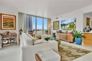 465 Brickell Ave 702 Miami, FL 33131 - MLS#A11982555