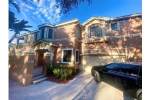 2816 Kinsington Cir 28-1 Weston, FL 33332 - MLS#A11982568