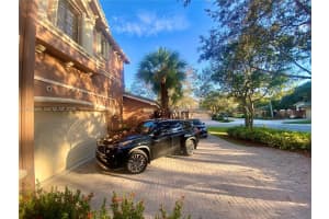 2816 Kinsington Cir 28-1 Weston, FL 33332 - MLS#A11982568