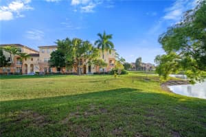 10242 Nw 7th St 209 Miami, FL 33172 - MLS#A11982569