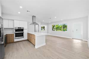 8560 Sw 126th Ter Miami, FL 33156 - MLS#A11982575