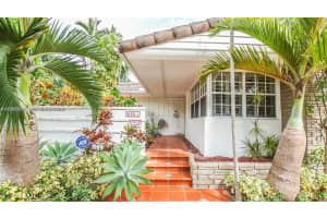 8651 Ne 10th Ct Miami, FL 33138 - MLS#A11982591