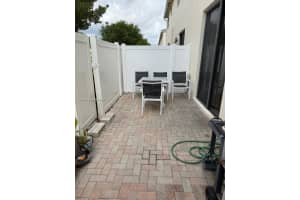 424 Ne 194th Ter Miami, FL 33179 - MLS#A11982625