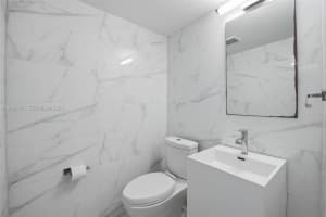 1658 Bay Rd 703 Miami Beach, FL 33139 - MLS#A11982661