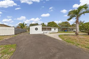 1031 NW 13th St, Fort Lauderdale, FL 33311, - MLS#A11982705