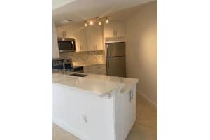 9701 Fontainebleau Blvd , Miami, FL 33172 - MLS#A11982758