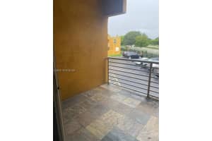 9701 Fontainebleau Blvd , Miami, FL 33172 - MLS#A11982758