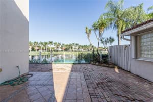 1560 Seagrape Way Hollywood, FL 33019 - MLS#A11982815