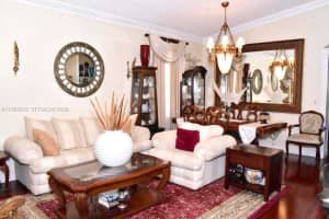 16319 Sw 11th St, Pembroke Pines