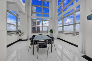 1395 Brickell Ave 3404 Miami, FL 33131 - MLS#A11982832