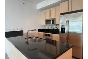 79 SW 12th St Apt 3309-S, Miami, FL 33130, - MLS#A11982840