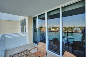 5600 Collins Ave APT 5R, Miami Beach, FL 33140, - MLS#A11982848
