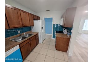 1454 Ribault Scenic Dr Jacksonville, FL 32208 - MLS#A11982849