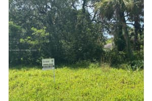 7901 Fort Walton Ave , Fort Pierce, FL 34951 - MLS#A11982889