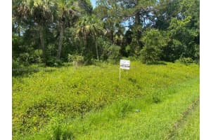 7901 Fort Walton Ave , Fort Pierce, FL 34951 - MLS#A11982889