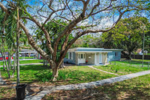 12955 Ne 11th Ave, North Miami