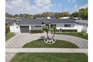 2161 Ne 62nd Ct Fort Lauderdale, FL 33308 - MLS#A11982932