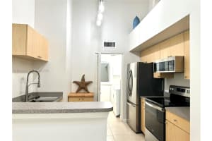 1020 Villa Ln 1020 Boynton Beach, FL 33435 - MLS#A11982968