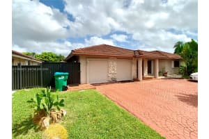 15529 69th Ter , Miami, FL 33193 - MLS#A11982973