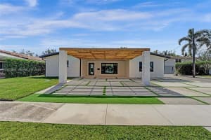 915 Nw 7th St Dania Beach, FL 33004 - MLS#A11982985