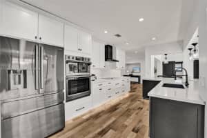 915 Nw 7th St Dania Beach, FL 33004 - MLS#A11982985