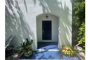 3421 Sw 25th St 01 Miami, FL 33133 - MLS#A11982987