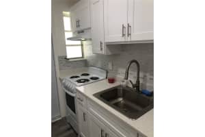 1019 Ne 17th Ter 1 Fort Lauderdale, FL 33304 - MLS#A11983017