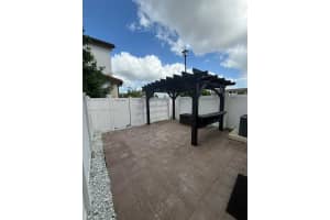 3337 W 105th Ter Hialeah, FL 33018 - MLS#A11983020