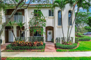 2390 Se 17th Ter, Homestead