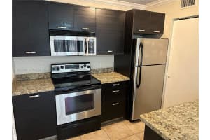 4221 Mcnab Rd , Pompano Beach, FL 33069 - MLS#A11983040