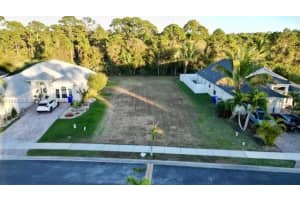 1570 Sw 16th Ct Sw Vero Beach, FL 32962 - MLS#A11983056