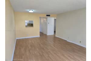 9261 Sunrise Lakes Blvd 201, Sunrise